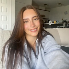 Emily Theoret - Tutrice